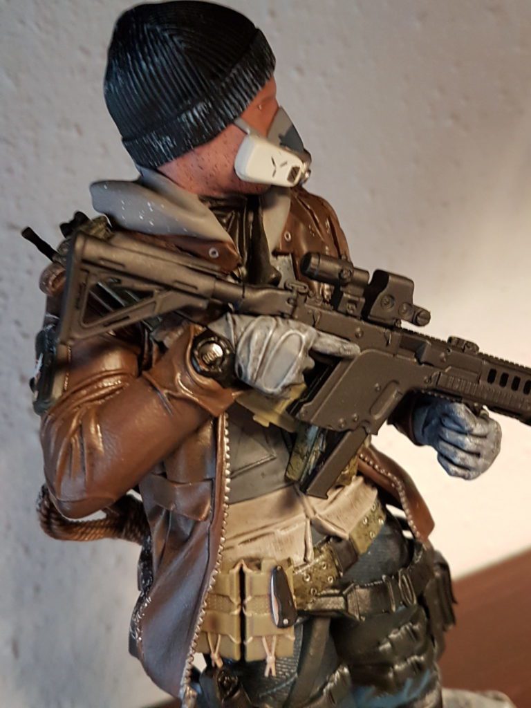 TOM CLANCYS THE DIVISION™ SHD AGENT FIGURINE 7 e1490119865790 TOM CLANCYS THE DIVISION™ SHD AGENT FIGURINE 7 e1490119865790